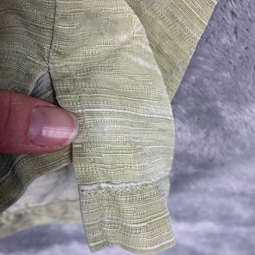 Tommy Bahama Camp Shirt Green 100% Silk Hawaiian Palm Trees Wooden Buttons Men L - Picture 9 of 12